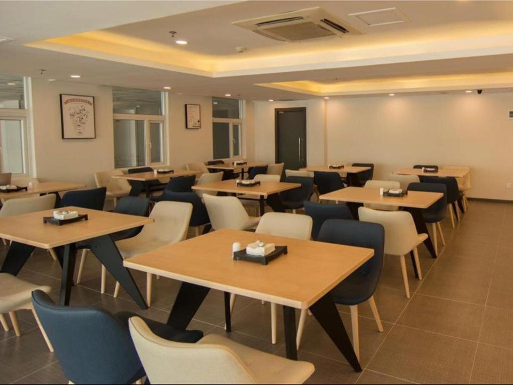 Hanting Hotel Shenzhen Nanshan Metro Station Esterno foto